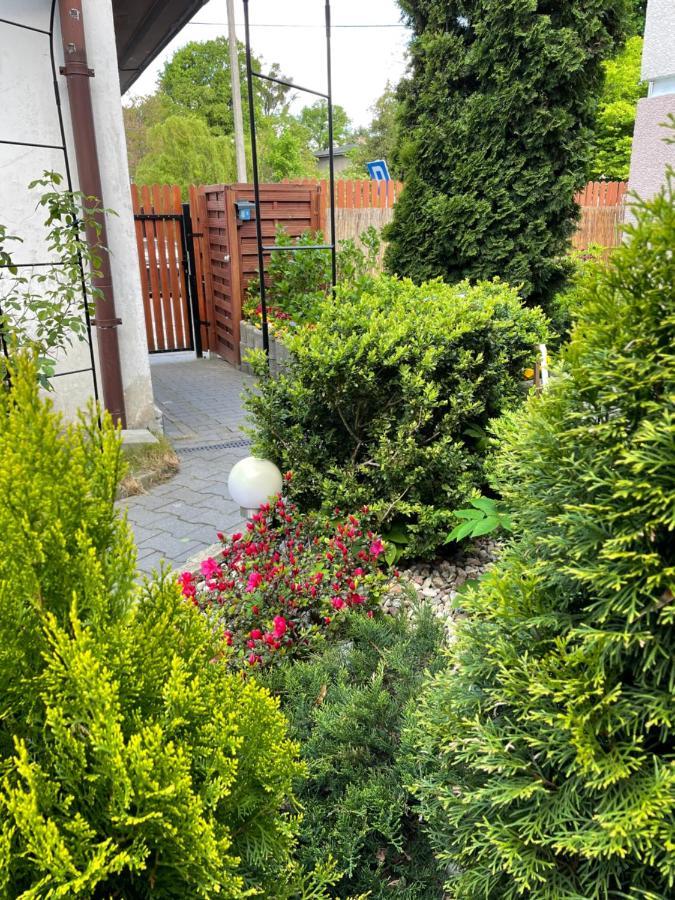Apartament1 Tri-City Oliwa Ogrod, Prywatne Wejscie Gdaňsk Exteriér fotografie
